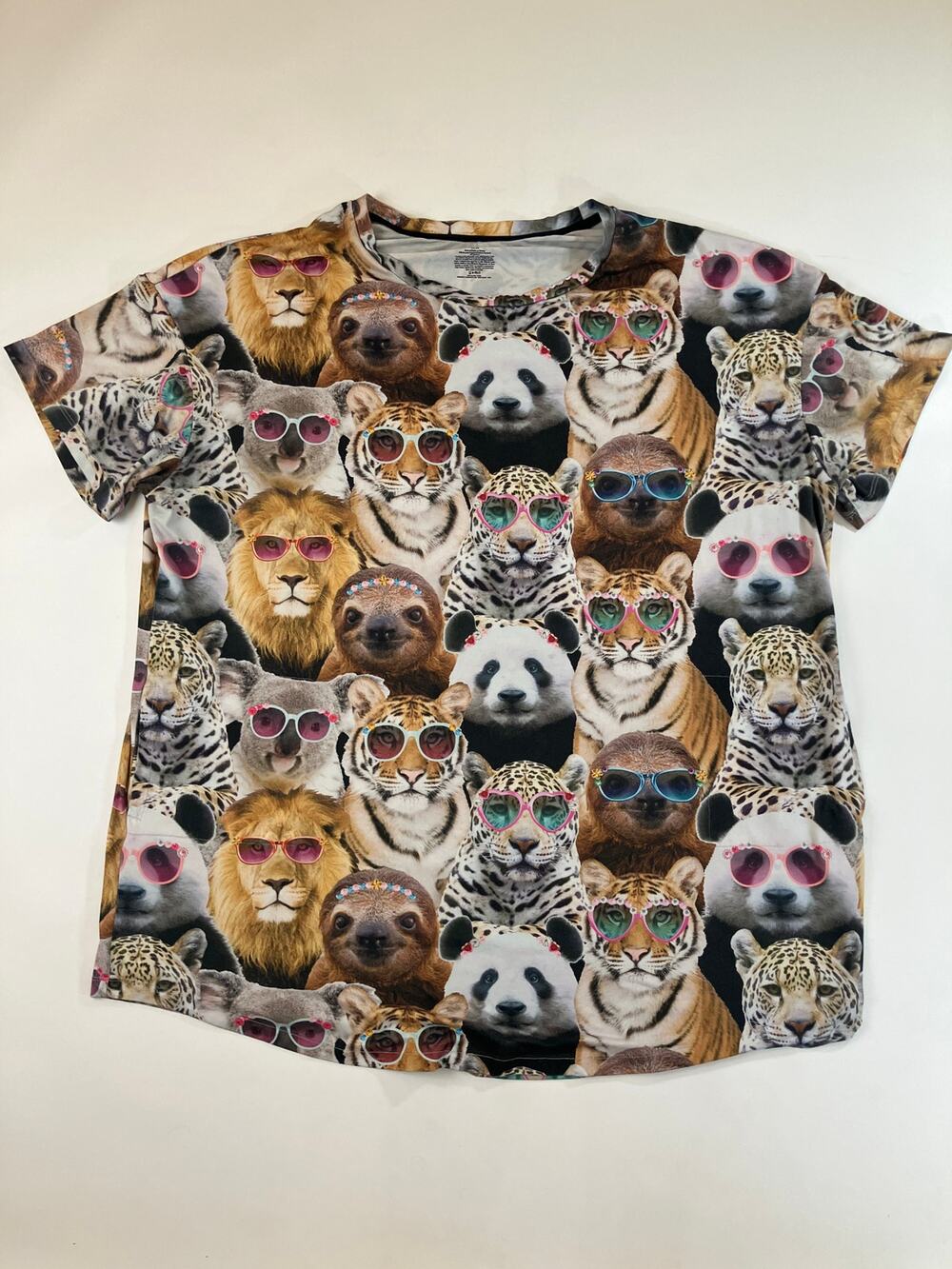 Secret Treasures Women 2X-3X Animal Print Nightshirt Pajama Sleep Shirt Pockets